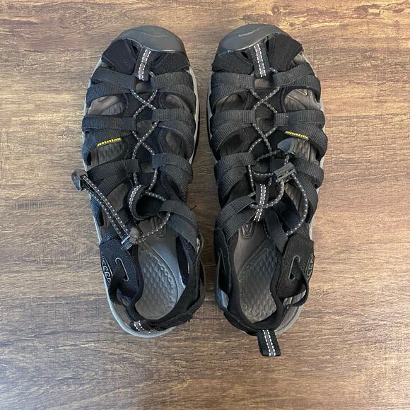 Keen Women’s 7 Black Hiking Sandals Water Outdoor Shoes Closed Toe Secure Fit - Picture 5 of 9